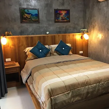 Hotel Lanta Sabai Day House